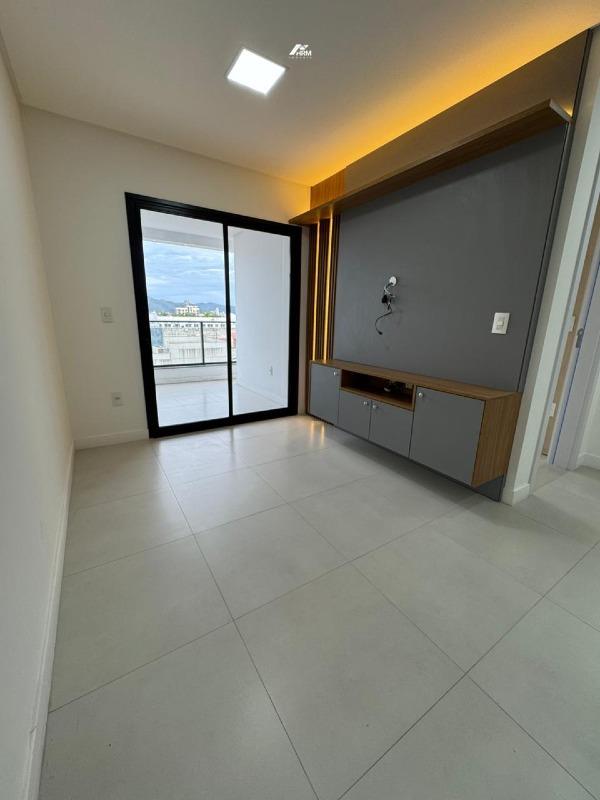 Apartamento à venda no Estados: 