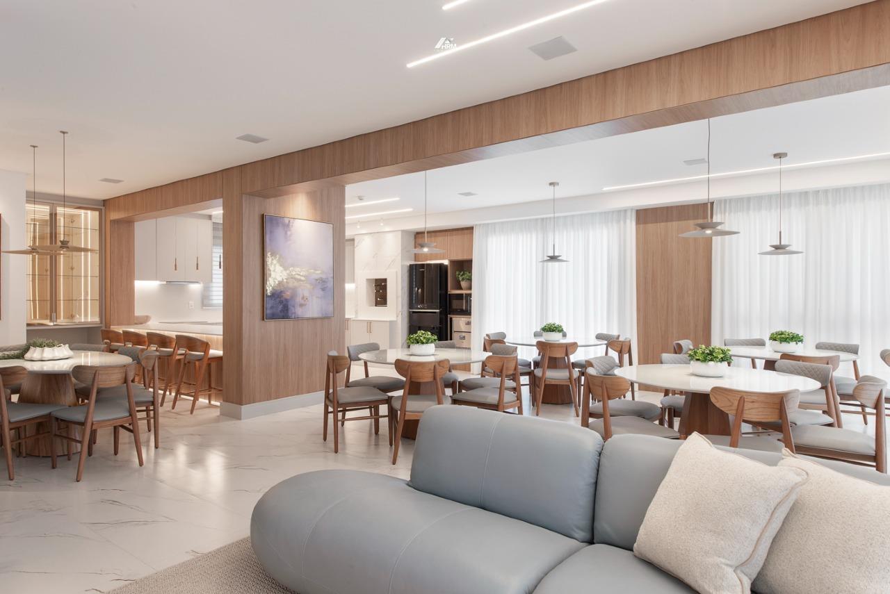 Apartamento à venda no Meia Praia: 