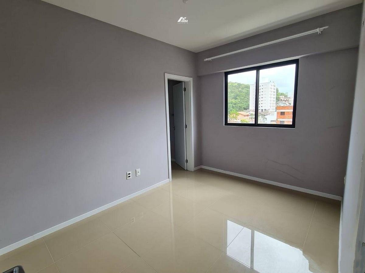Apartamento à venda no Tabuleiro: 