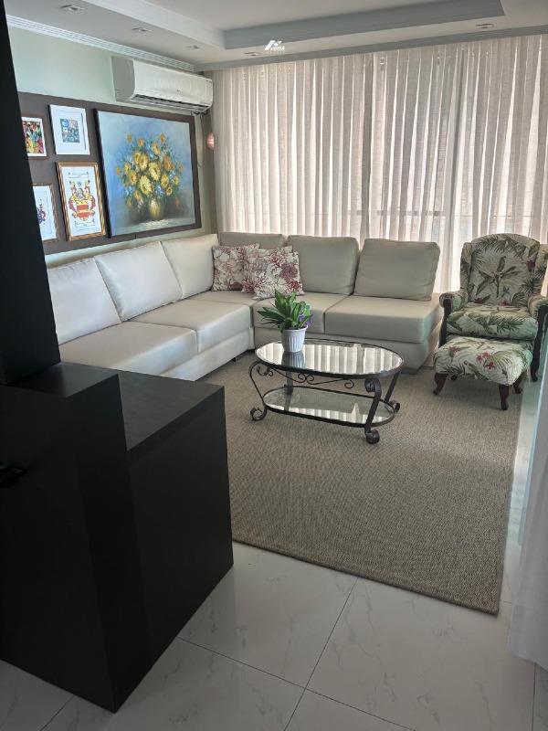 Apartamento à venda no Balneário Perequê: 