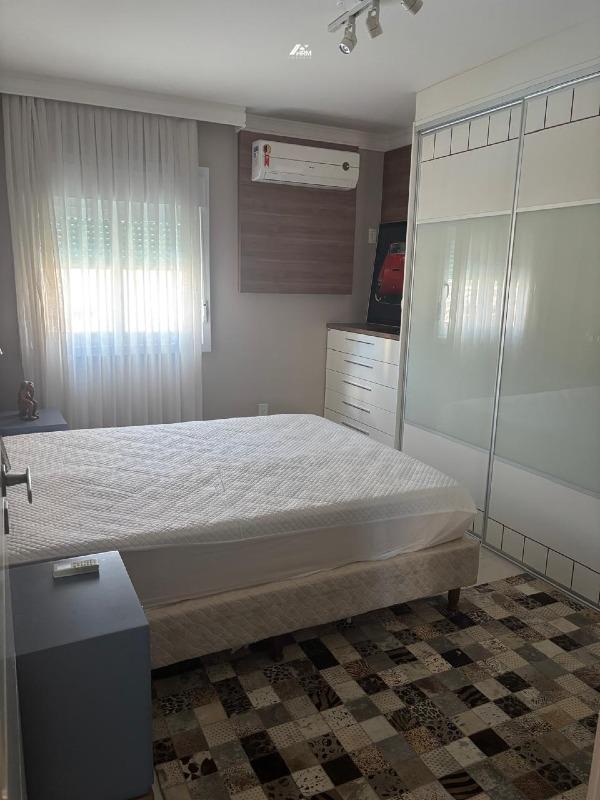 Apartamento à venda no Balneário Perequê: 