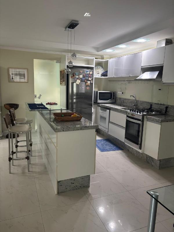 Apartamento à venda no Balneário Perequê: 