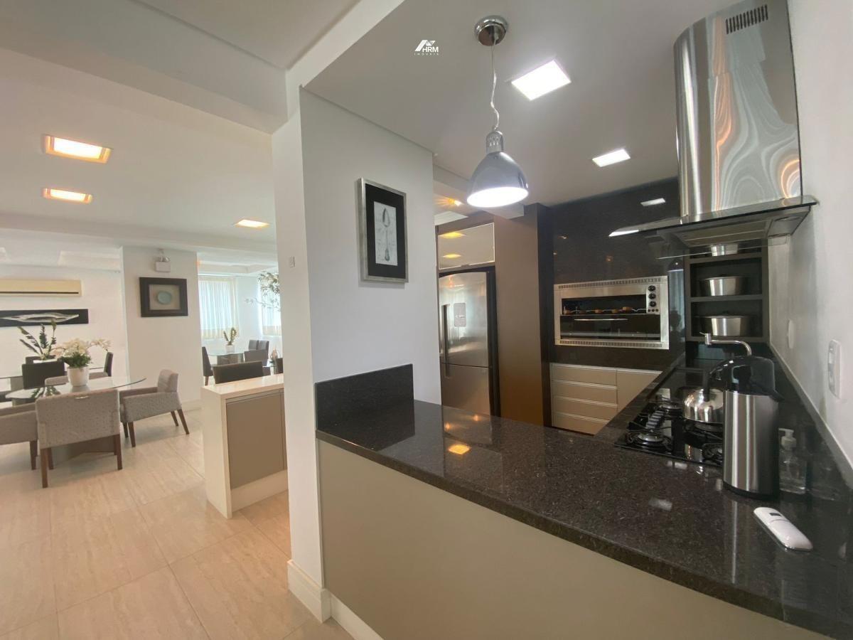 Cobertura à venda no Centro: 