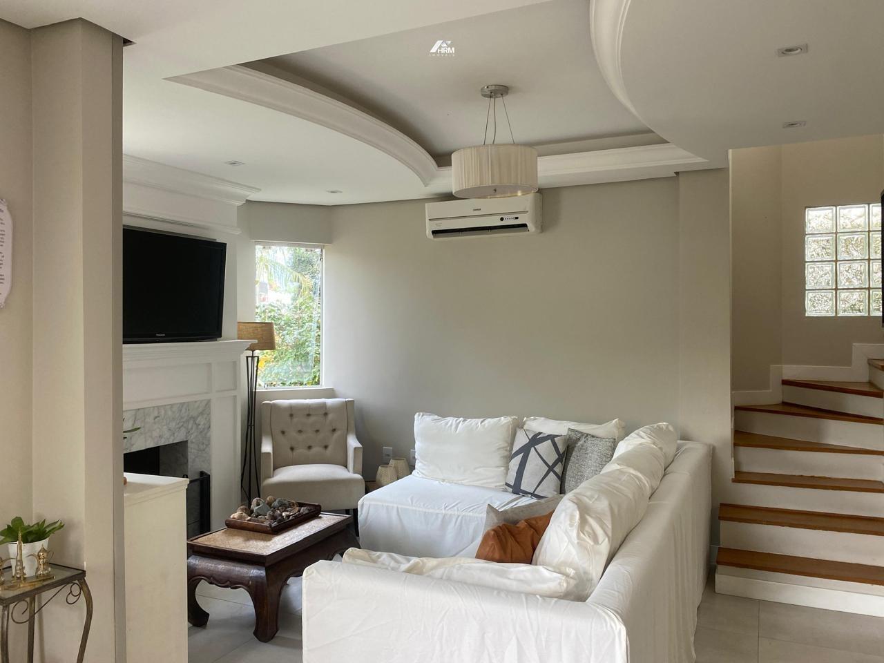 Casa de Condomínio à venda no Barra: 