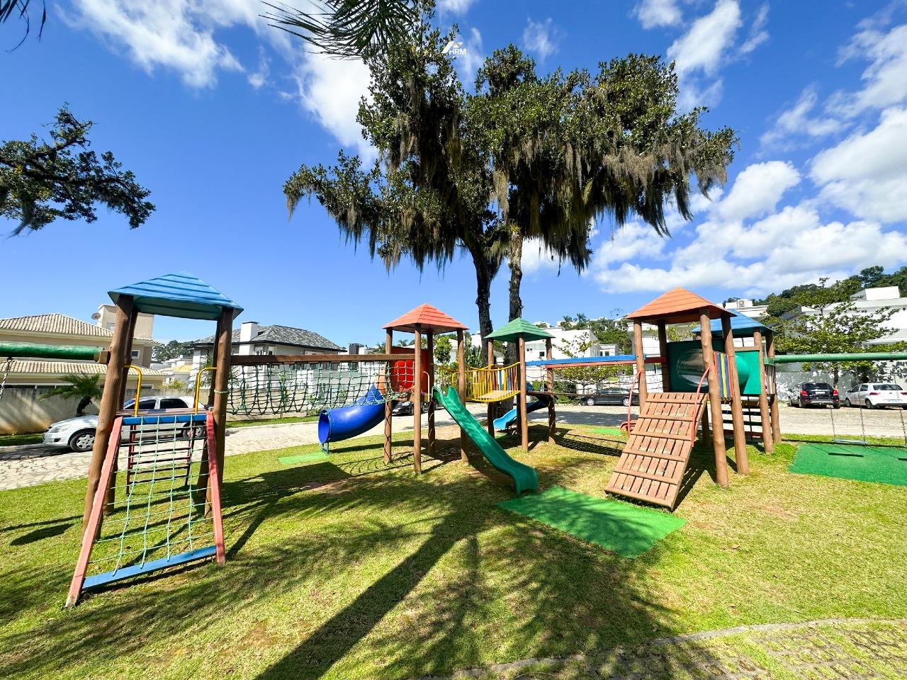 Lote/Terreno à venda no Ariribá: 