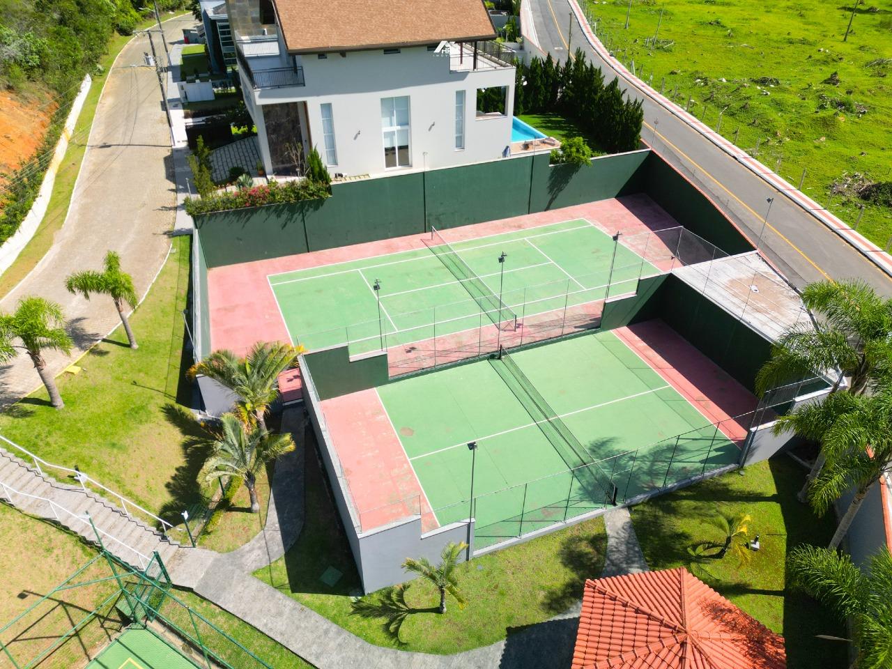 Lote/Terreno à venda no Ariribá: 