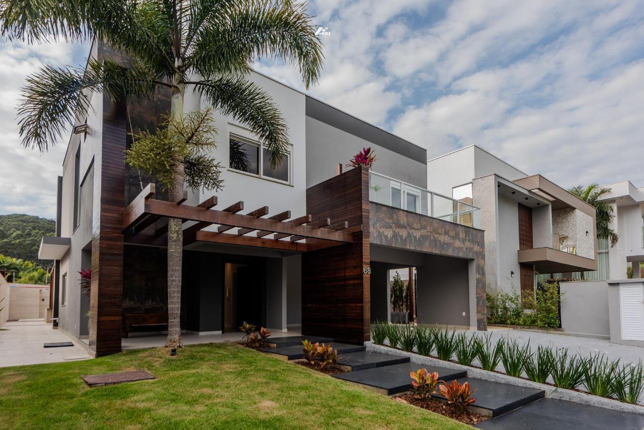 Casa de Condomínio à venda no Ariribá: 