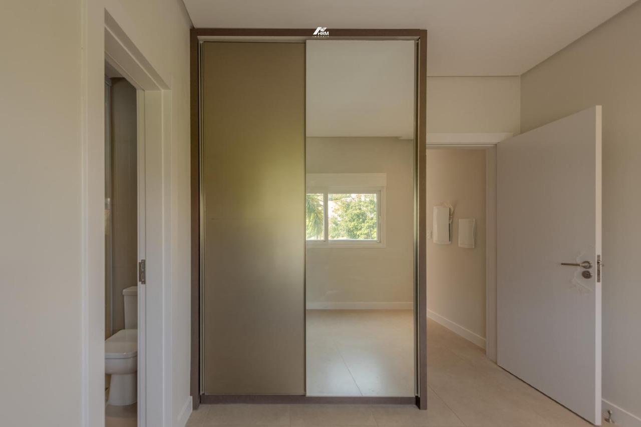 Casa de Condomínio à venda no Ariribá: 