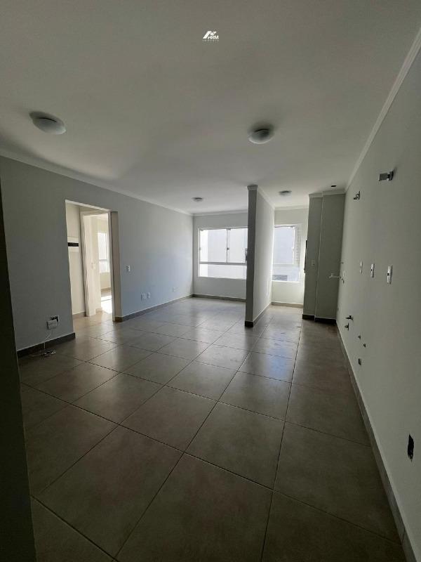 Apartamento à venda no Praia dos Amores: 