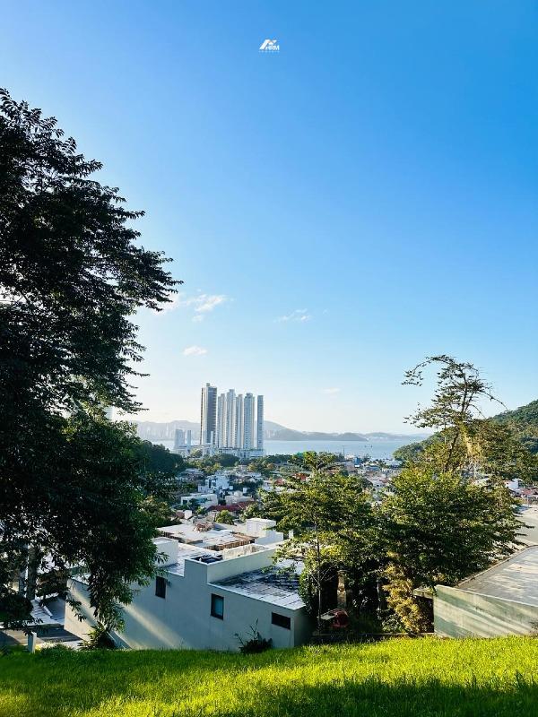 Lote/Terreno à venda no Barra: 