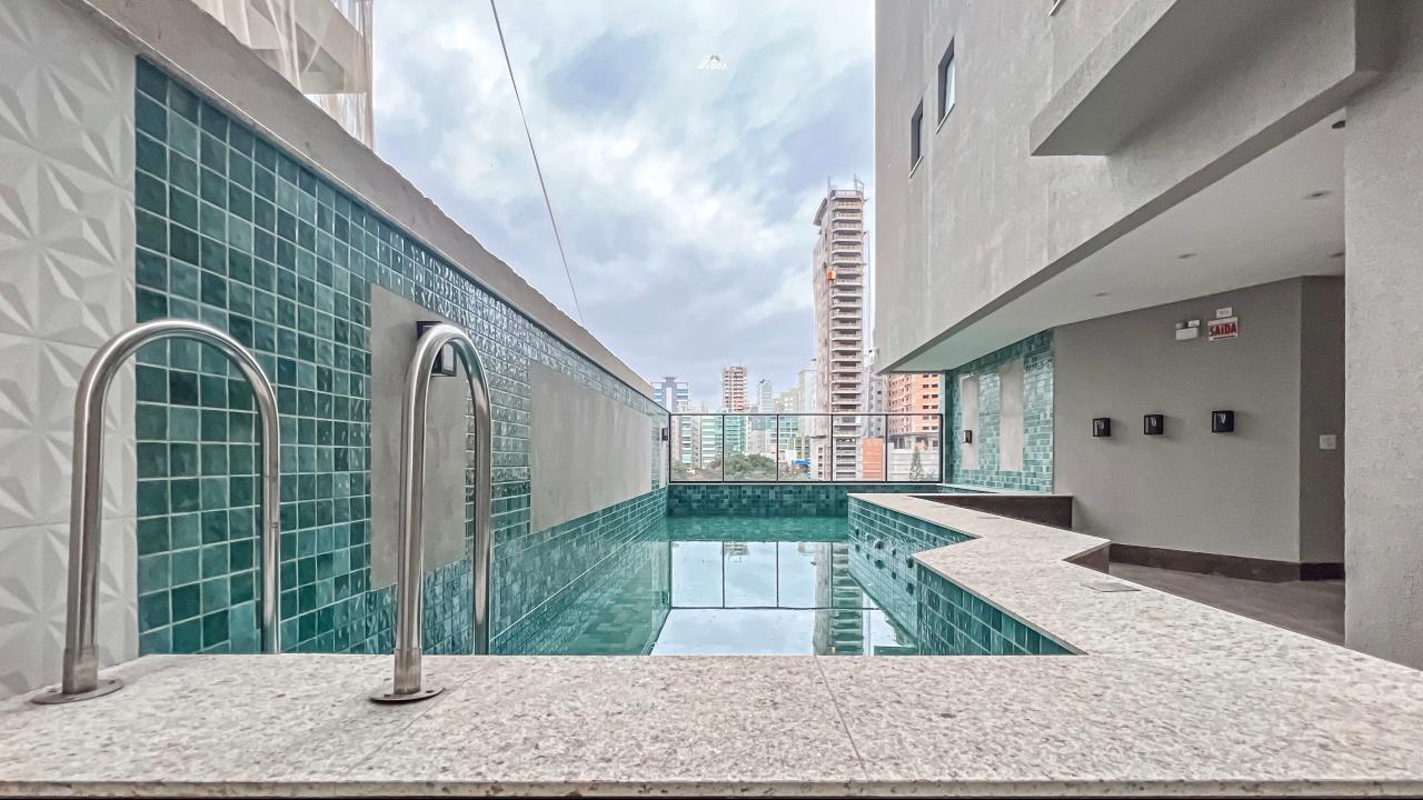 Apartamento à venda no Perequê: 