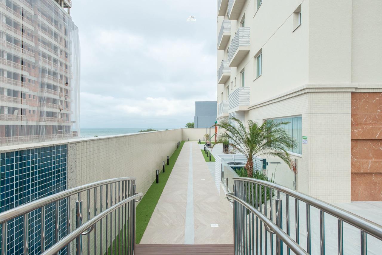 Apartamento à venda no Perequê: 