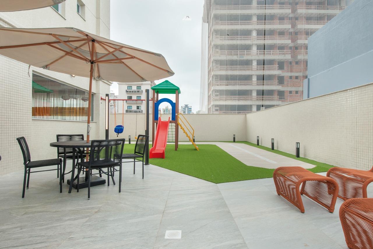 Apartamento à venda no Perequê: 