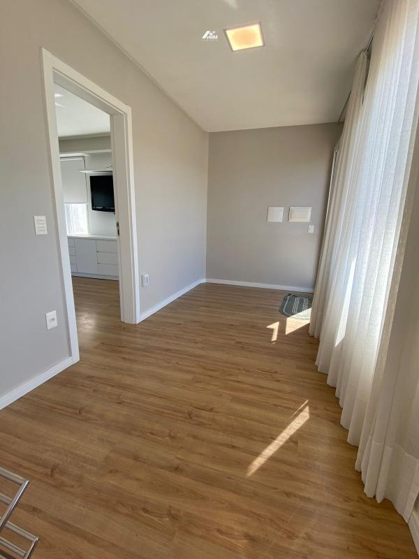 Casa de Condomínio à venda no Santa Regina: 