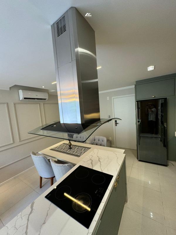 Apartamento à venda no Nações: 