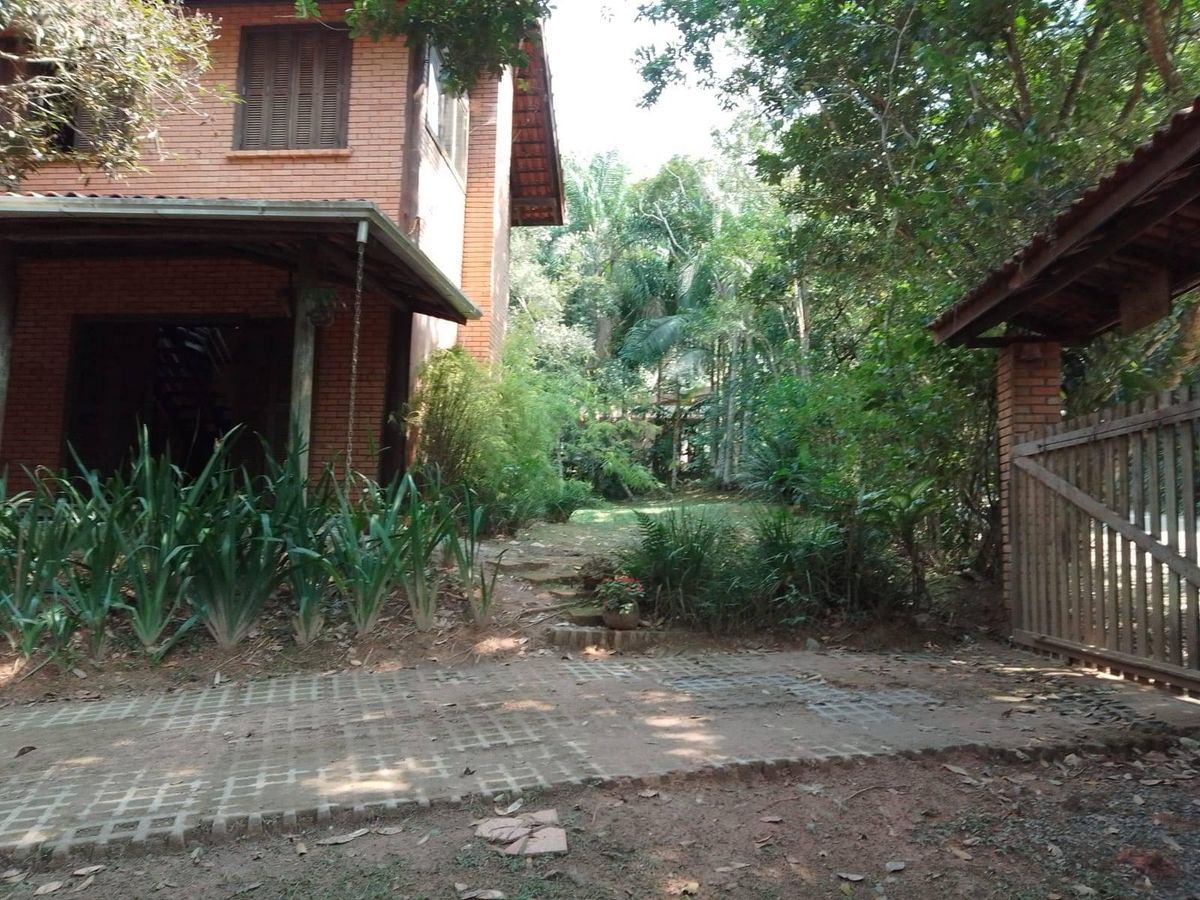 Casa à venda no Praia do Estaleiro: 