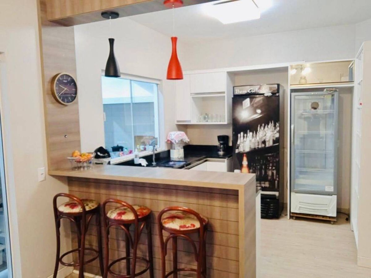 Casa à venda no Centro: 