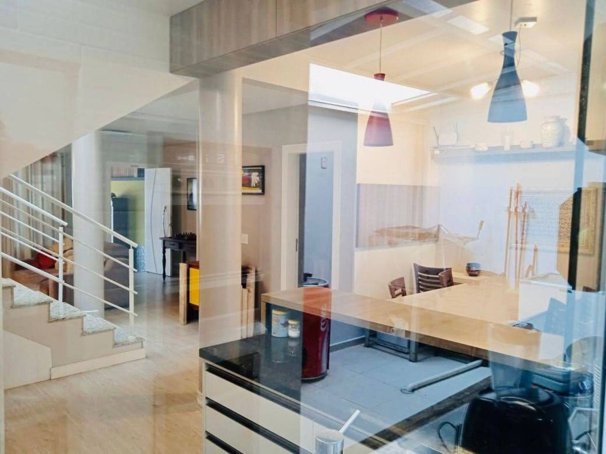 Casa à venda no Centro: 