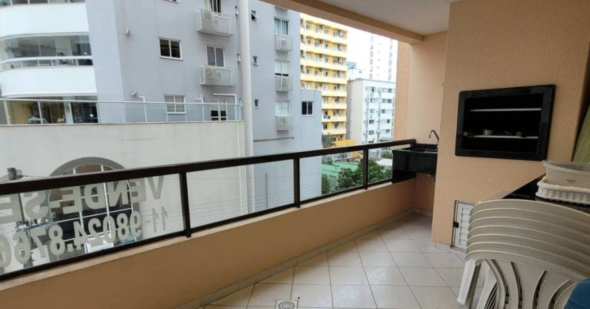 Apartamento à venda no Pioneiros: 