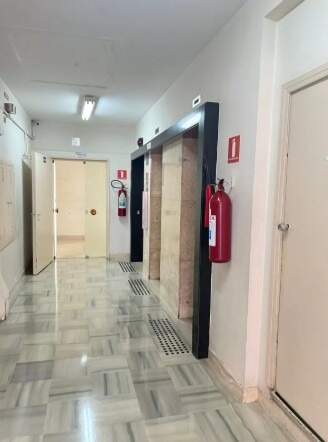 Sala para aluguel no República: 