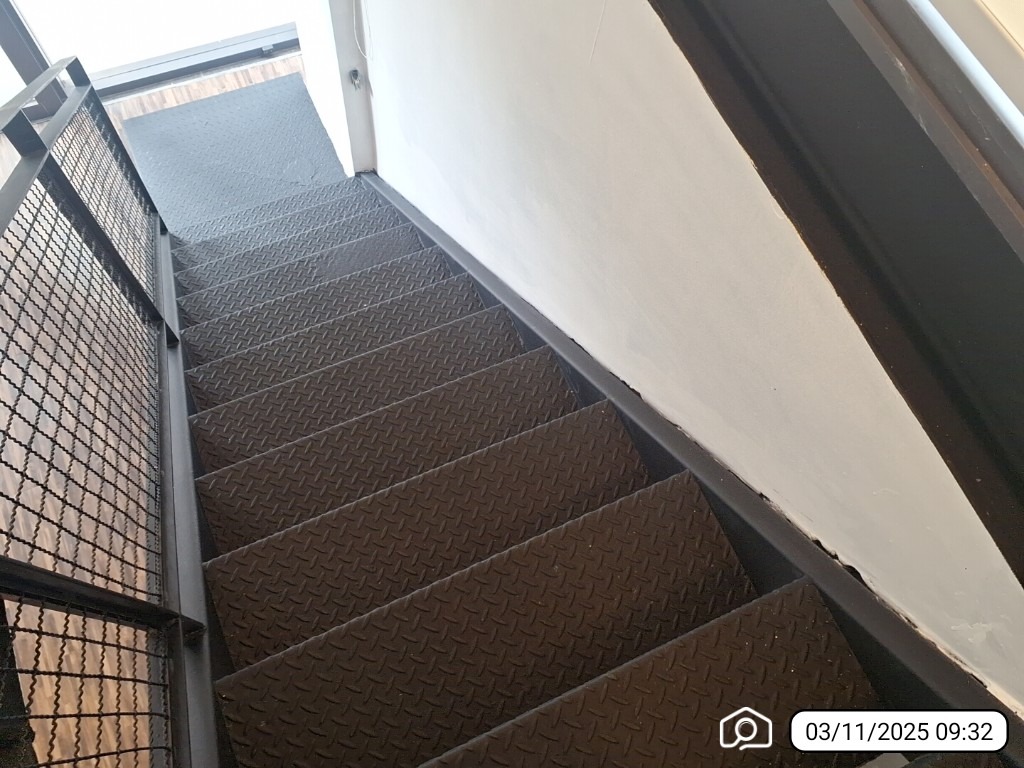 Sala para aluguel no Vila Progredior: 