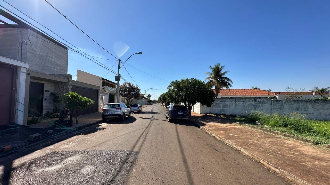 Lote à venda no Jardim Recreio dos Bandeirantes: 