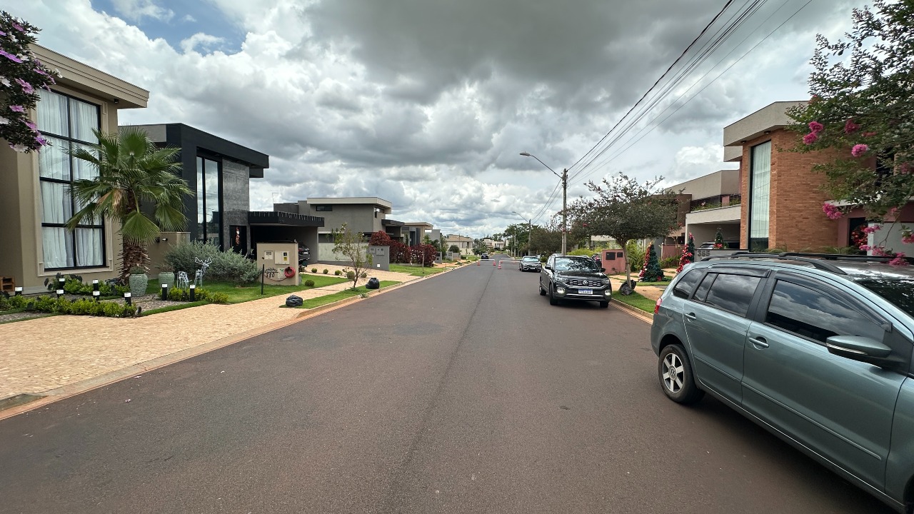 Terreno em condomínio à venda no Residencial Alto do Castelo: 