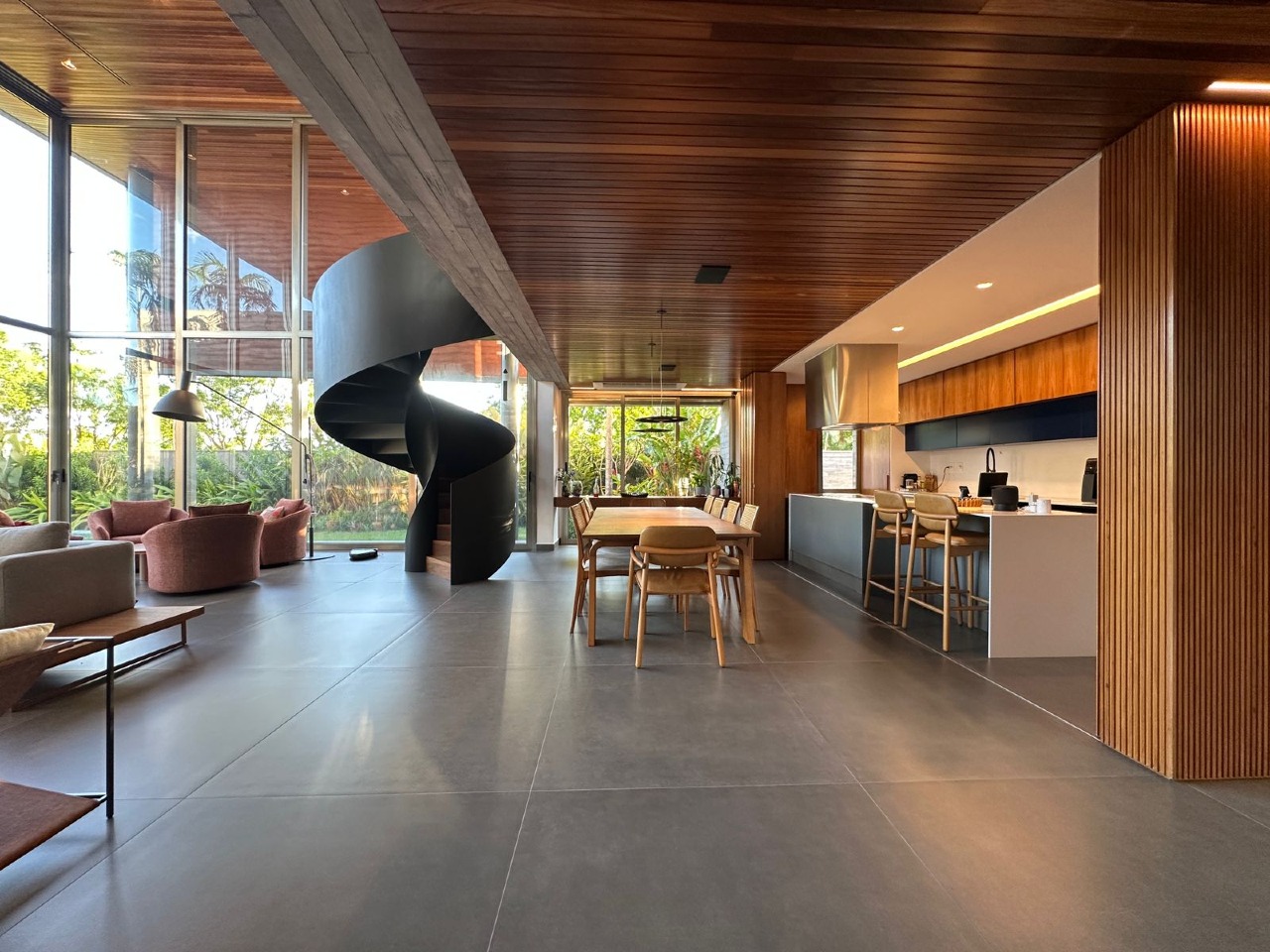 Casa em condomínio à venda no Bairro RP: 