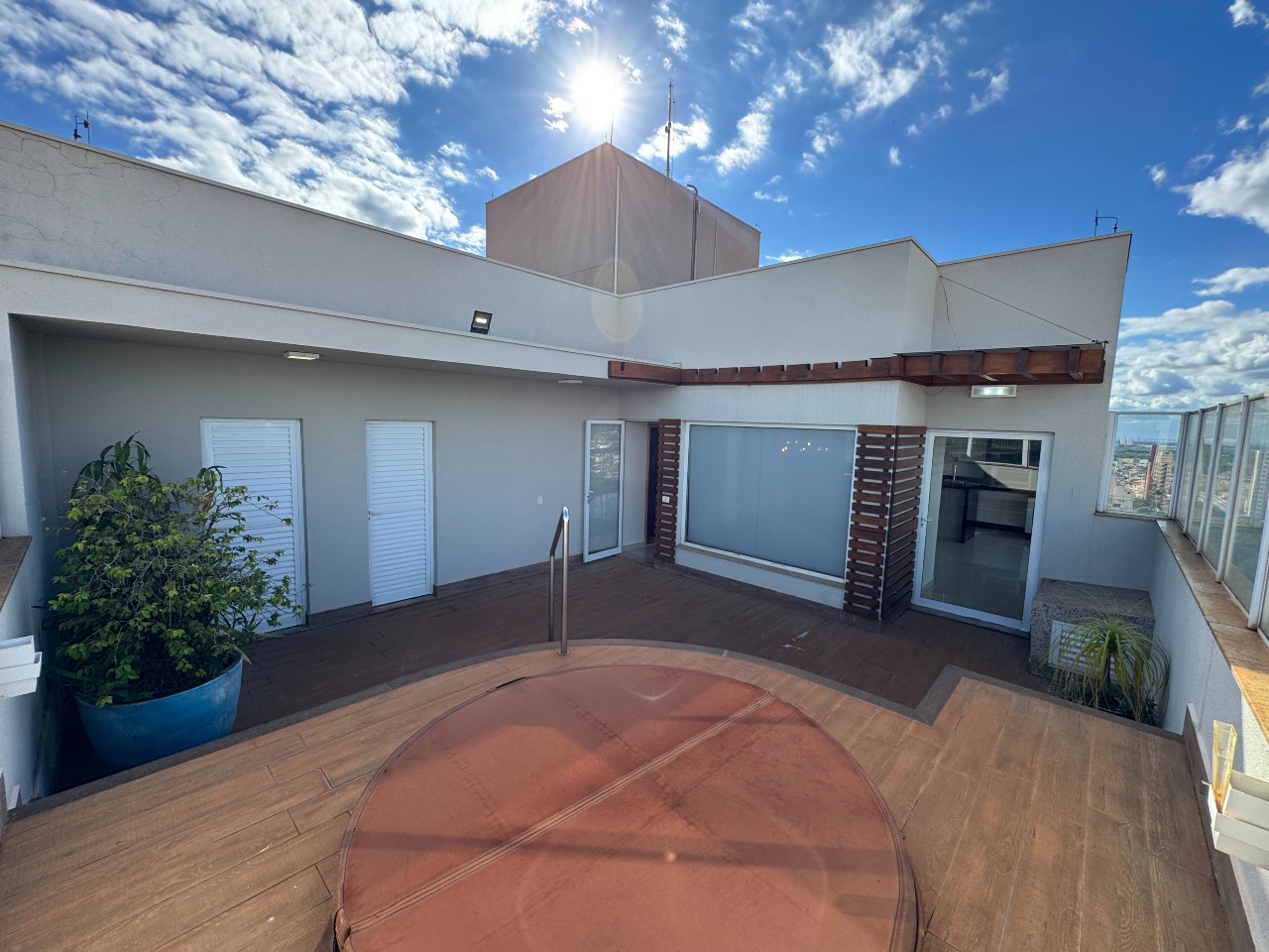 Cobertura duplex à venda no Centro: 