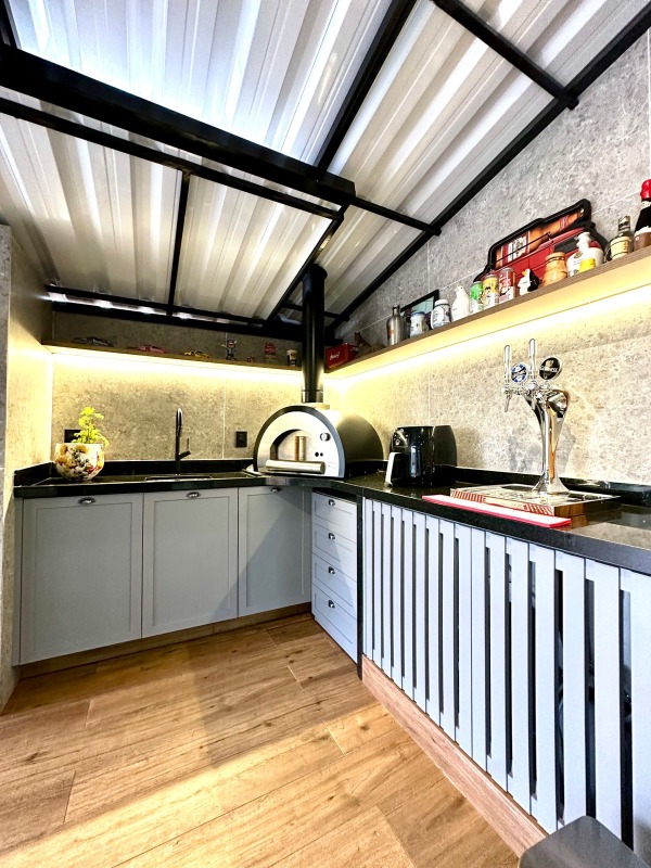 Casa em condomínio à venda no Jardim Cybelli: 