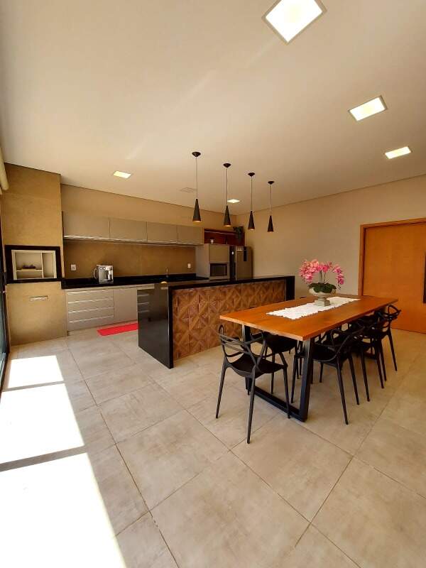 Casa à venda no Jardim Bothânico: 
