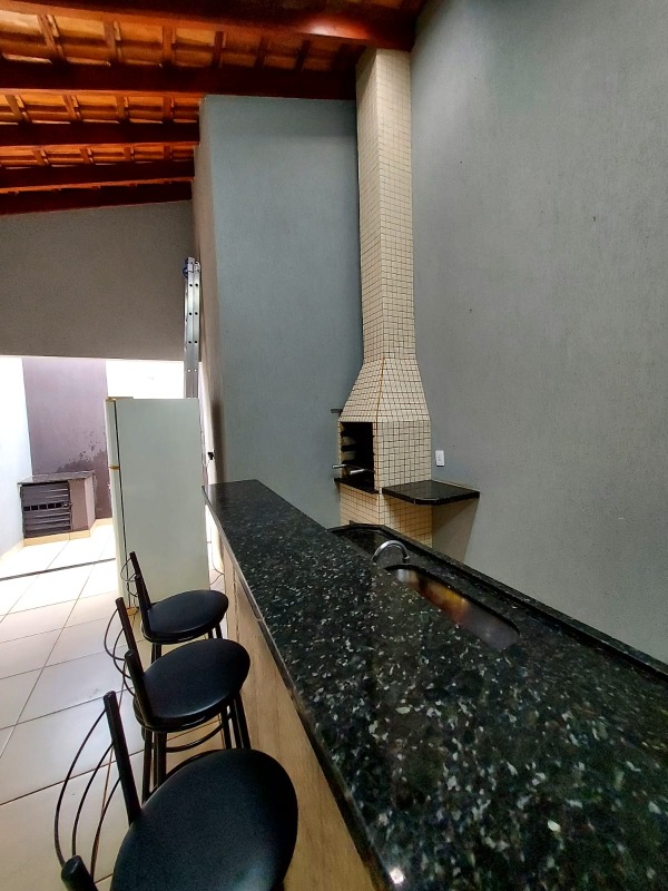 Casa à venda no Jardim Grande Aliança: 