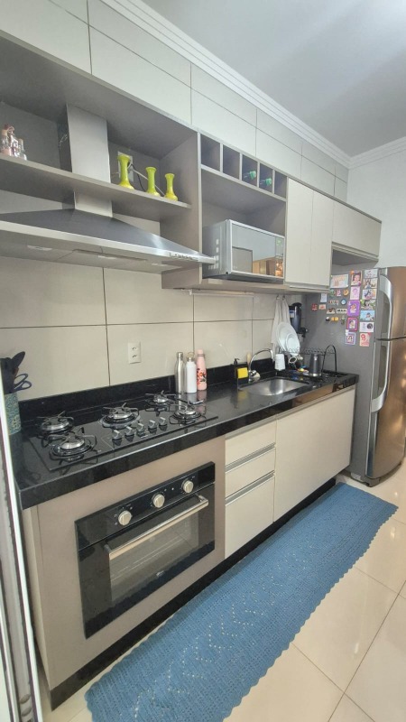 Sobrado em condomínio à venda no Jardim Grande Aliança: 