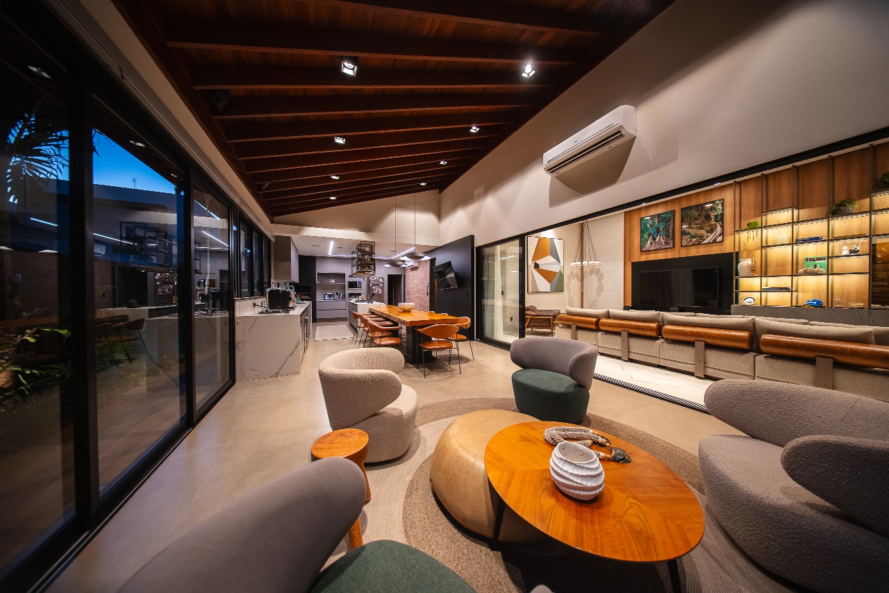 Casa em condomínio à venda no Jardim Athenas: 