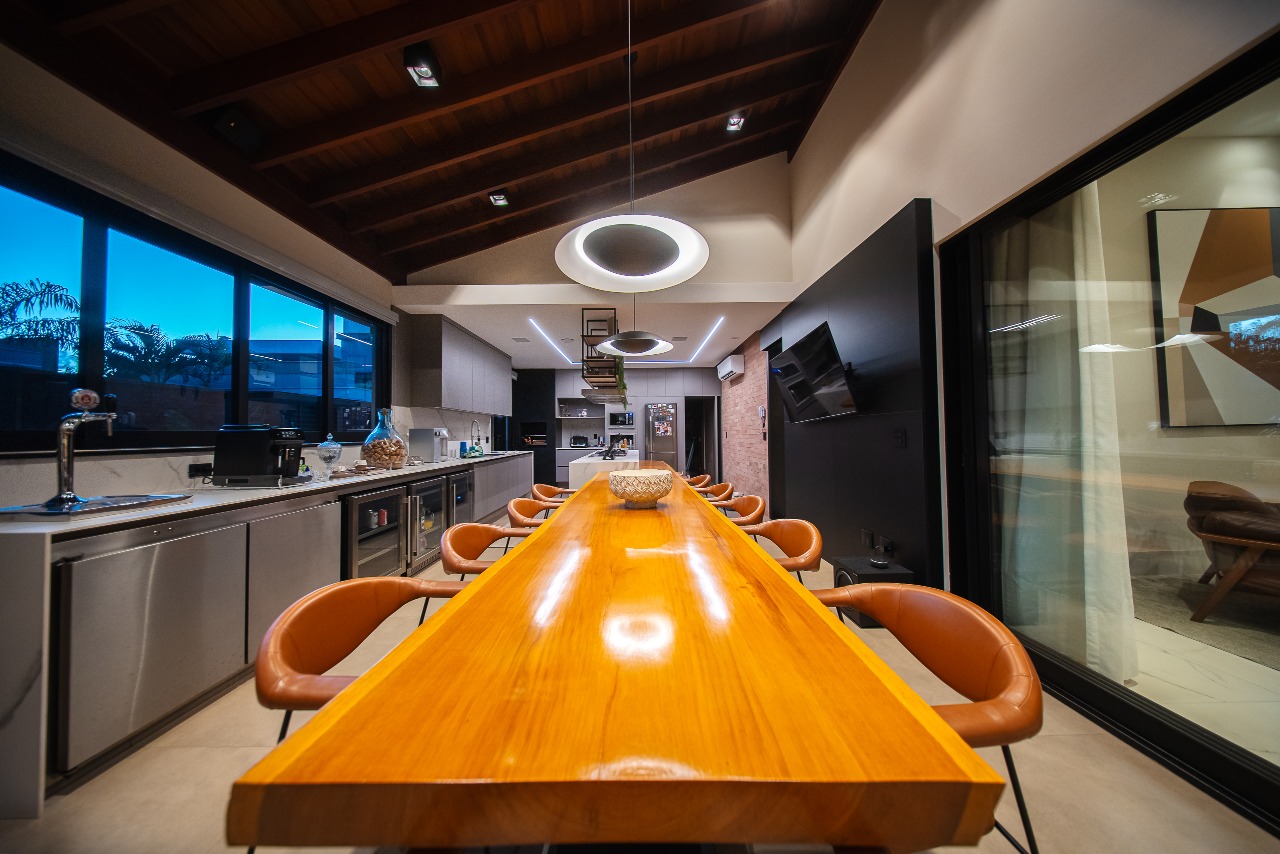 Casa em condomínio à venda no Jardim Athenas: 