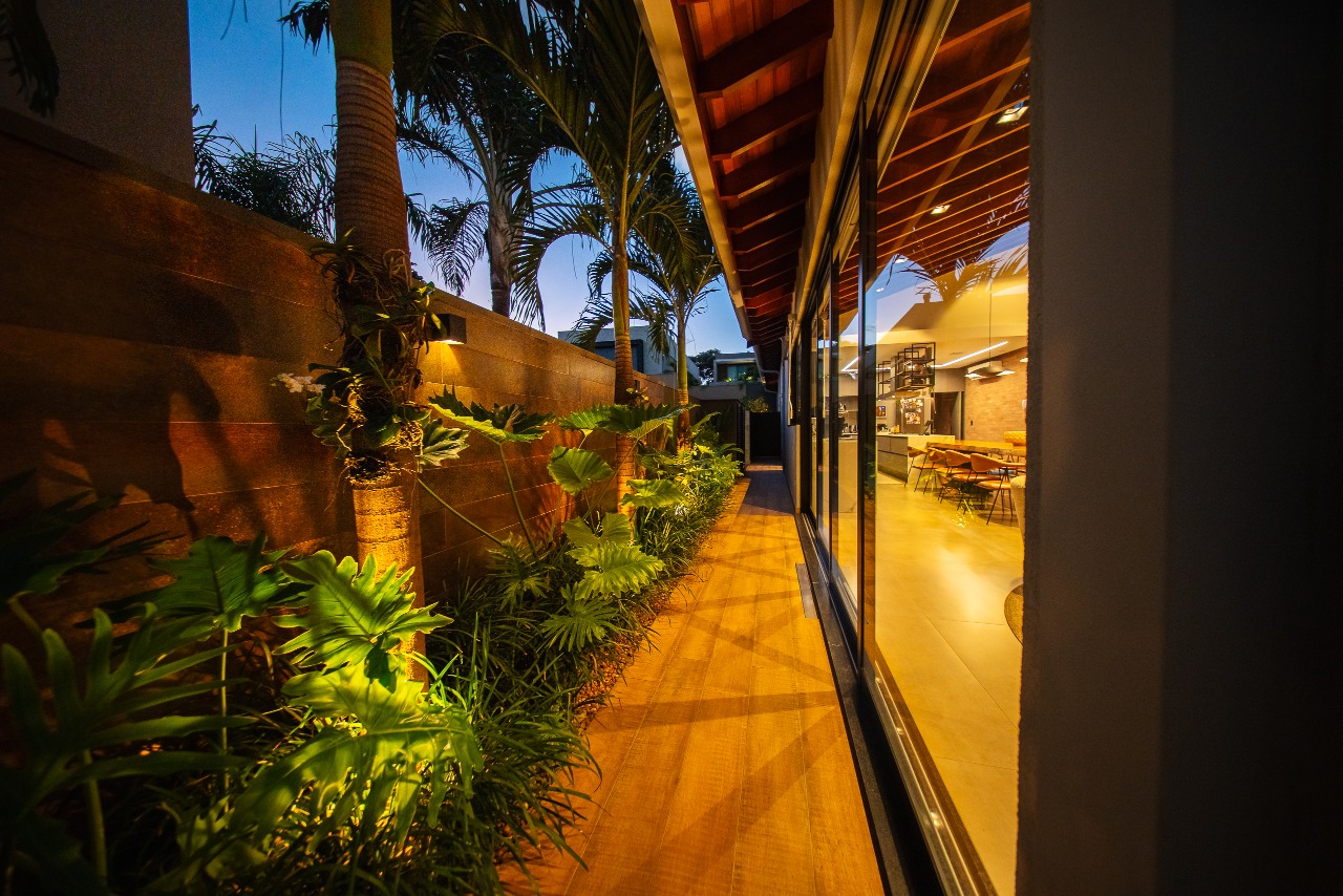 Casa em condomínio à venda no Jardim Athenas: 