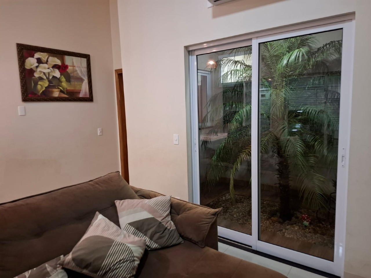 Casa à venda no Jardim Grande Aliança: 