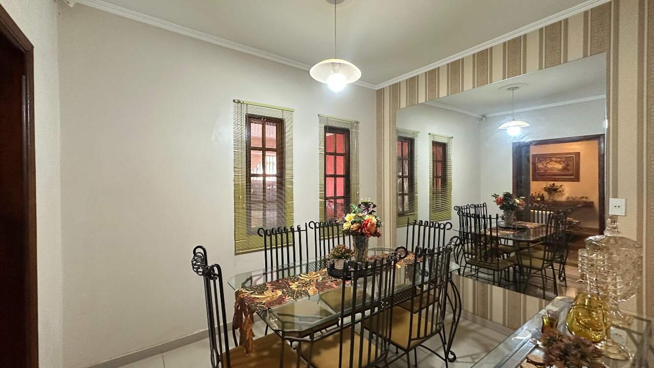 Casa à venda no Jardim Belo Horizonte do Tambury: 