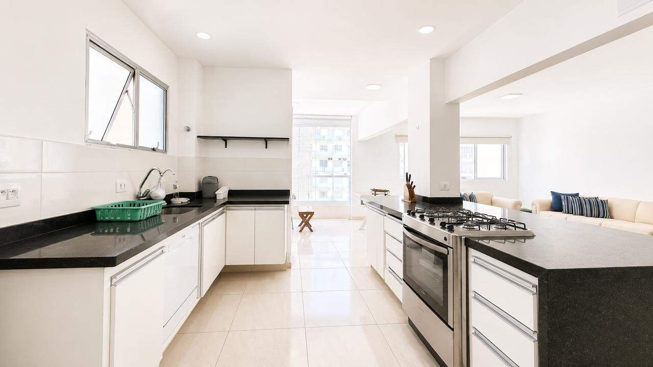 Apartamento à venda no Pitangueiras: 