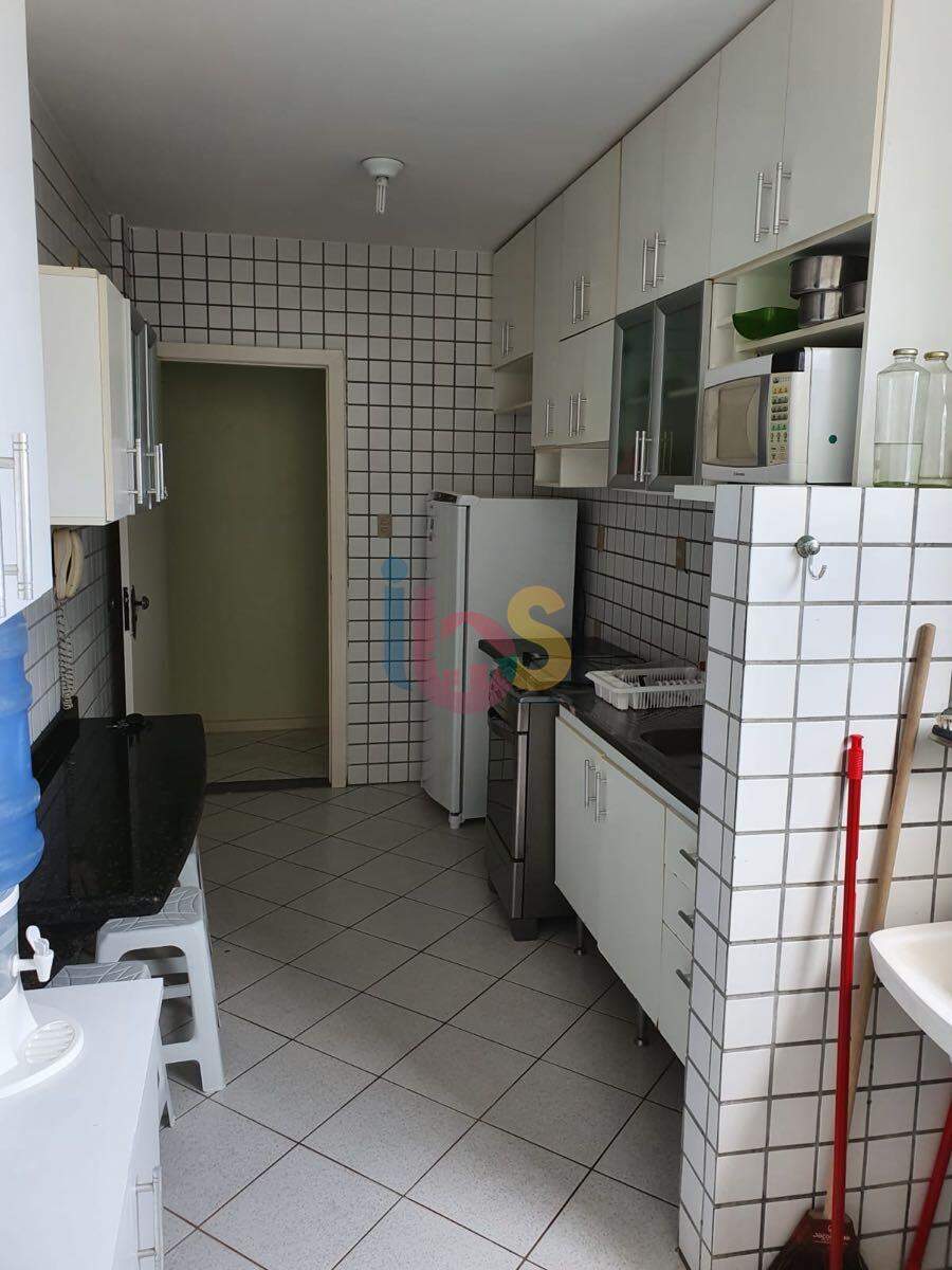 Apartamento à venda com 2 quartos, 90m² - Foto 11