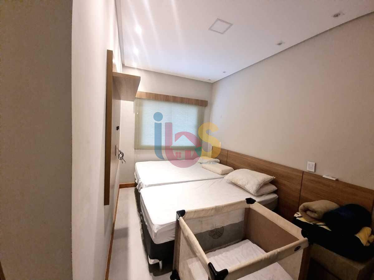 Casa à venda com 4 quartos, 233m² - Foto 3