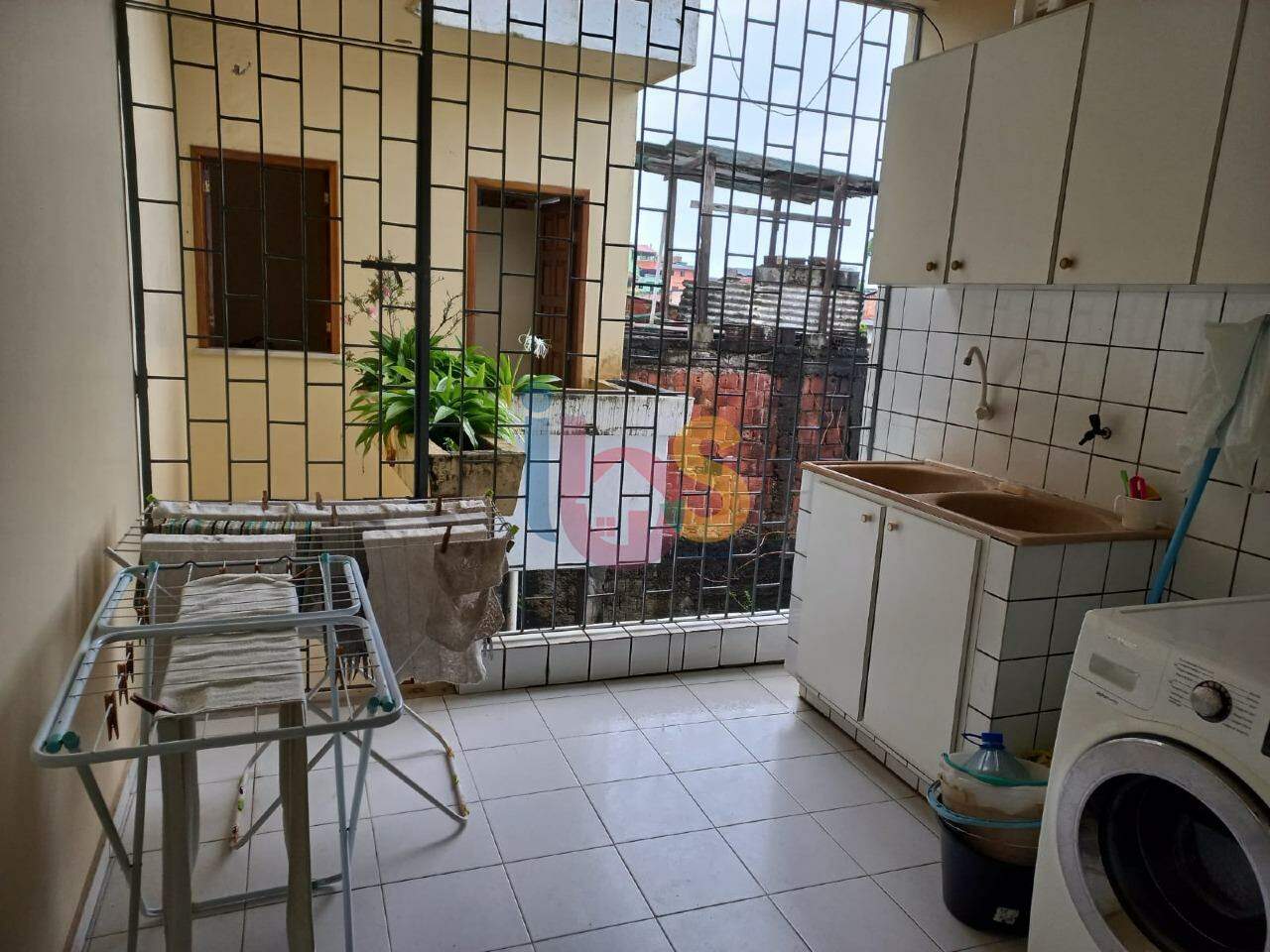 Casa à venda com 5 quartos, 120m² - Foto 6