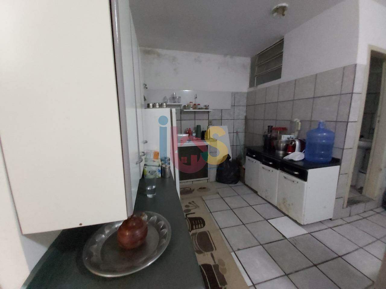 Apartamento à venda com 2 quartos, 86m² - Foto 11