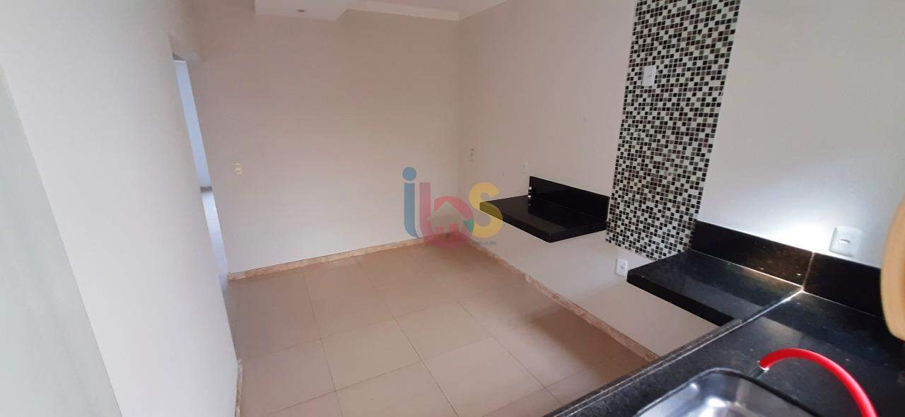 Casa à venda com 2 quartos, 187m² - Foto 10