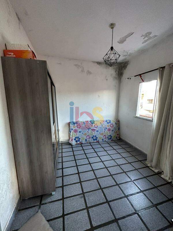 Casa à venda com 5 quartos, 300m² - Foto 11