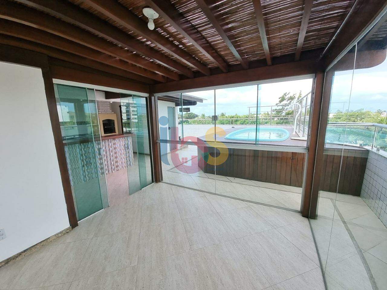 Cobertura à venda com 3 quartos, 200m² - Foto 6