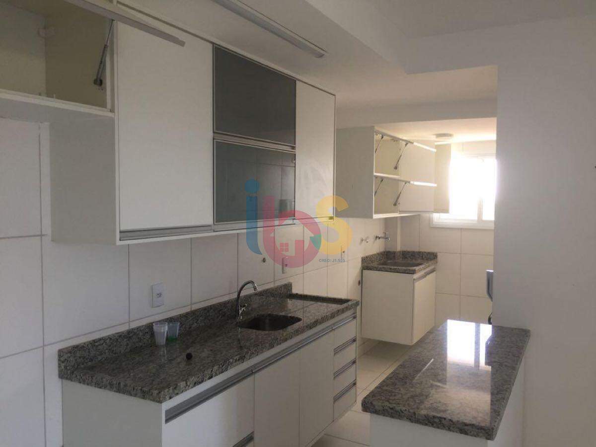 Apartamento à venda com 2 quartos, 70m² - Foto 15