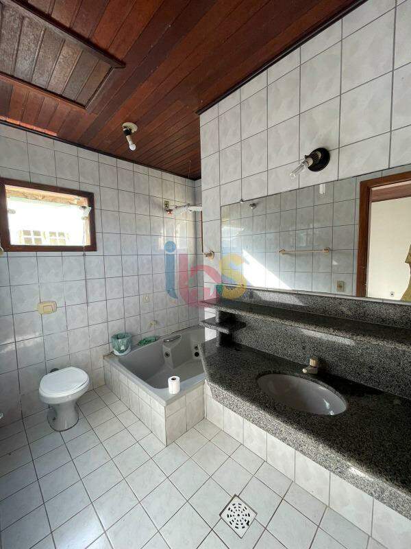 Apartamento à venda com 4 quartos, 200m² - Foto 11