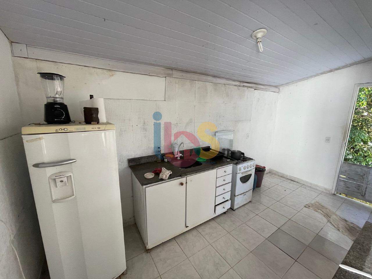 Apartamento à venda com 4 quartos, 200m² - Foto 12