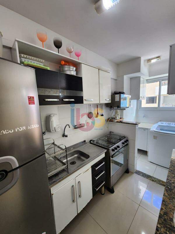 Apartamento à venda com 2 quartos, 58m² - Foto 8